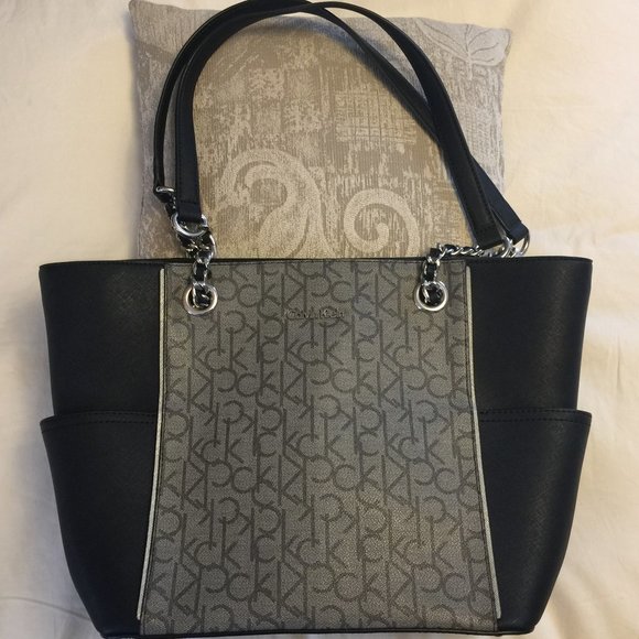 CALVIN KLEIN  BLACK AND WHITE MONOGRAM TOTE-NWOT - Picture 1 of 4